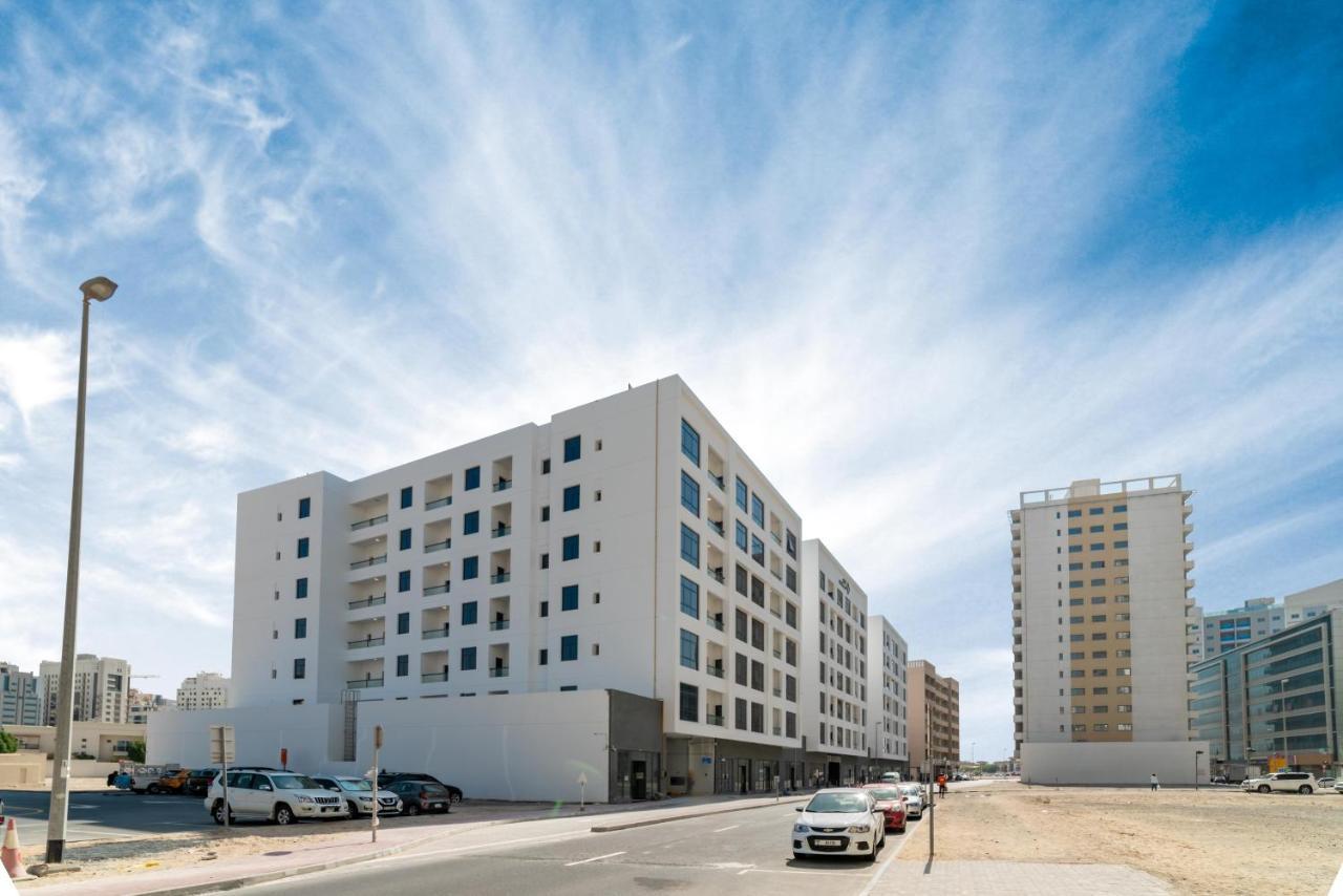 Stay Holiday Homes By Al Ghurair - Al Barsha First 02 - دبي المظهر الخارجي الصورة